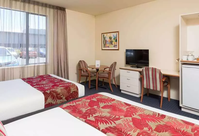 Heartland Hotel Auckland Airport