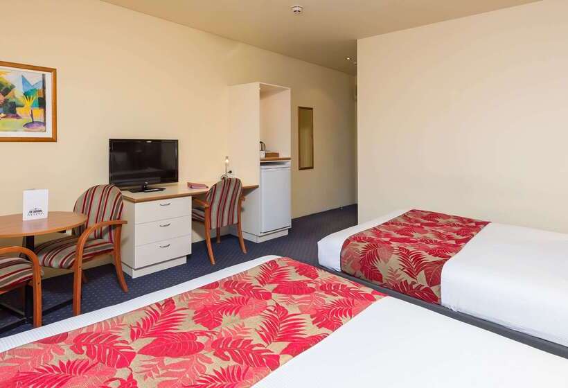Heartland Hotel Auckland Airport
