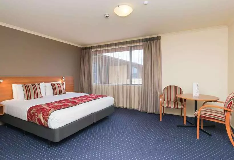 Heartland Hotel Auckland Airport
