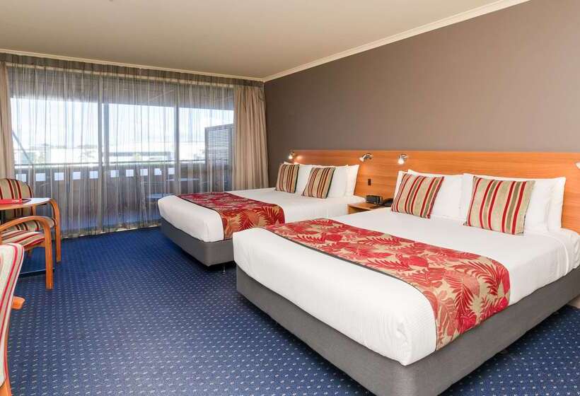 Heartland Hotel Auckland Airport