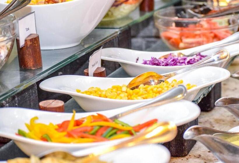 فندق Insight Resort Ahangama   S&s Other Certified