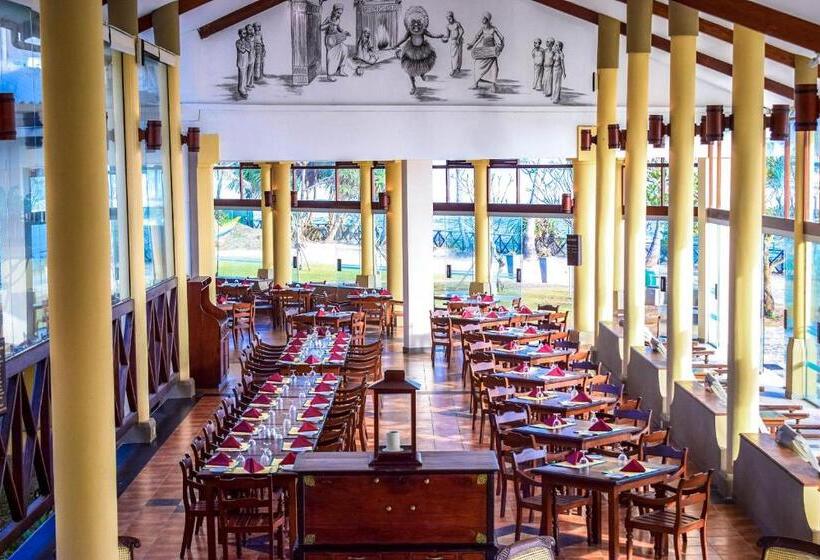 فندق Insight Resort Ahangama   S&s Other Certified