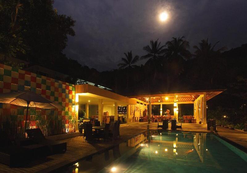 בית מלון כפרי Kebun Villas & Resort