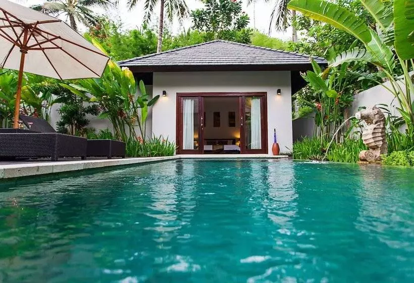 Отель Kebun Villas & Resort