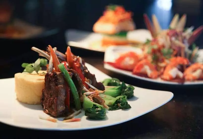 هتل Lapochine Beach Resort