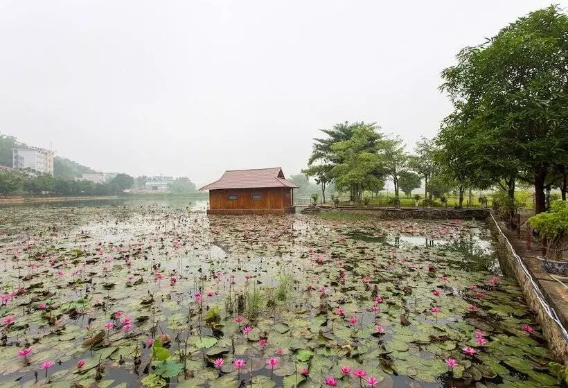 هتل Mai Chau Lodge