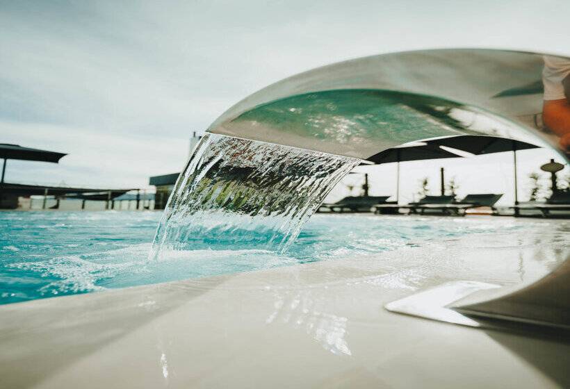 فندق Malaga Nostrum Airport