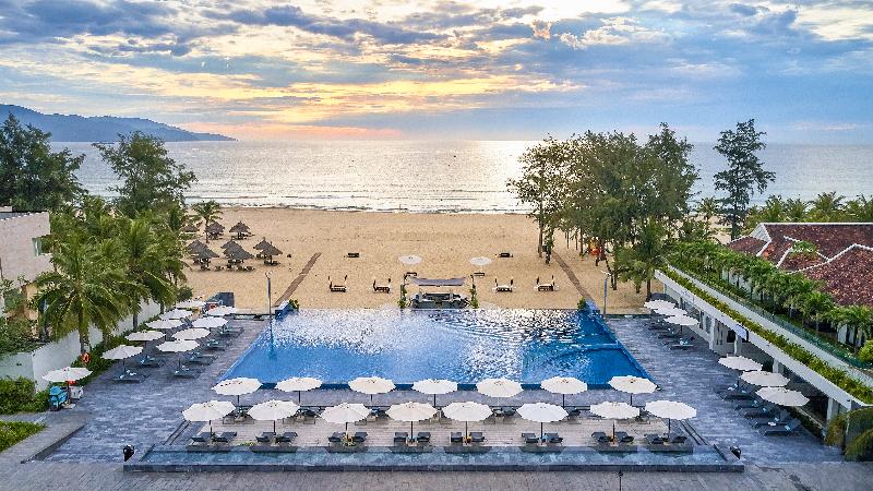 هتل Pullman Danang Beach Resort