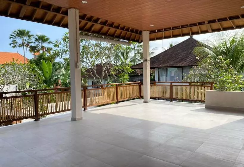 酒店 Putri Ayu Cottages