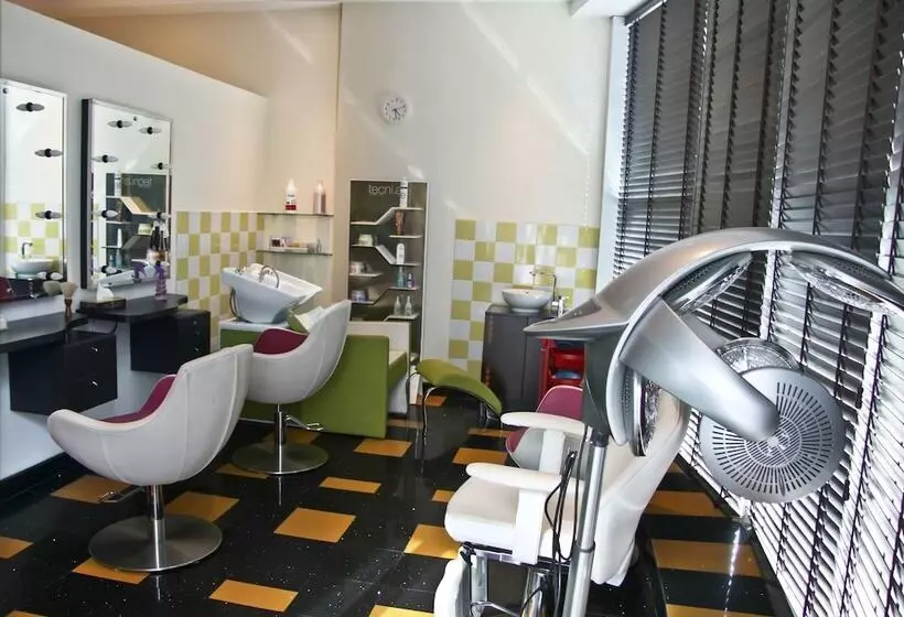 Отель Ramee Rose