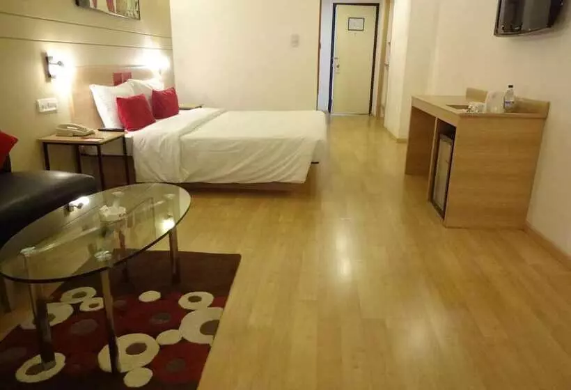 Red Fox By Lemon Tree Hotels, Hyderabad