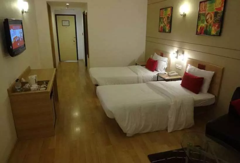 Red Fox By Lemon Tree Hotels, Hyderabad