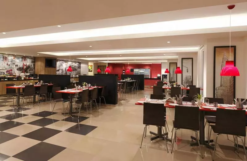 Red Fox By Lemon Tree Hotels, Hyderabad