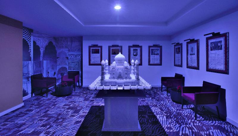 Taj Hotel & Convention Centre, Agra
