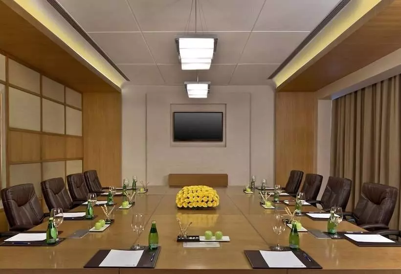 Taj Hotel & Convention Centre, Agra