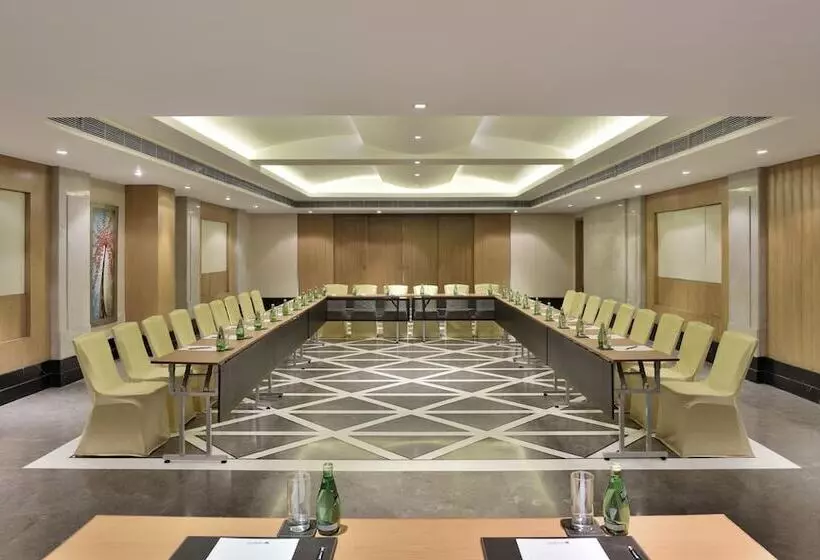 Taj Hotel & Convention Centre, Agra