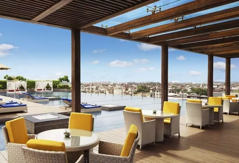 Taj Hotel & Convention Centre, Agra