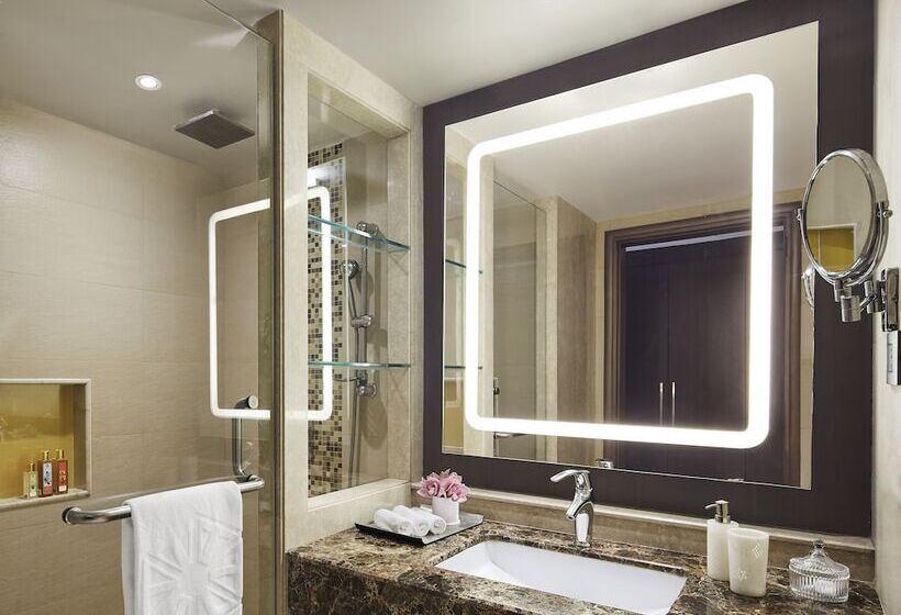 Taj Hotel & Convention Centre, Agra