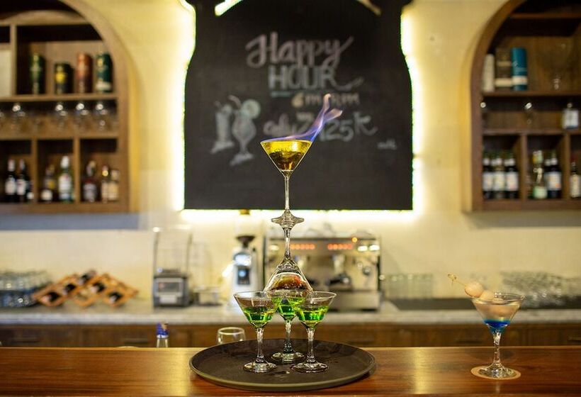 בית מלון כפרי The 1o1 Bali Oasis Sanur