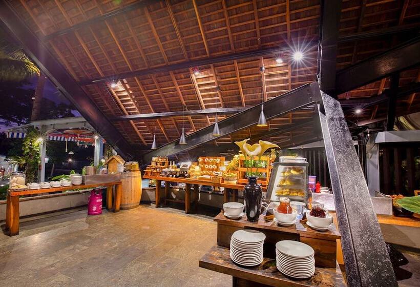 בית מלון כפרי The 1o1 Bali Oasis Sanur