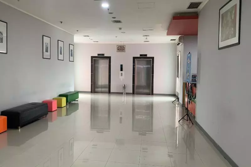 בית מלון כפרי Glodok Plaza