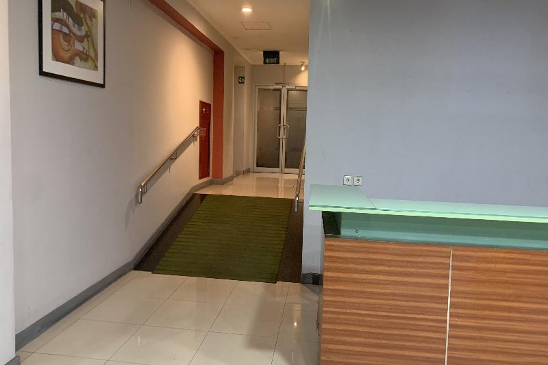 בית מלון כפרי Glodok Plaza