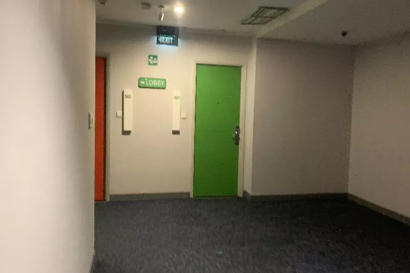 בית מלון כפרי Glodok Plaza