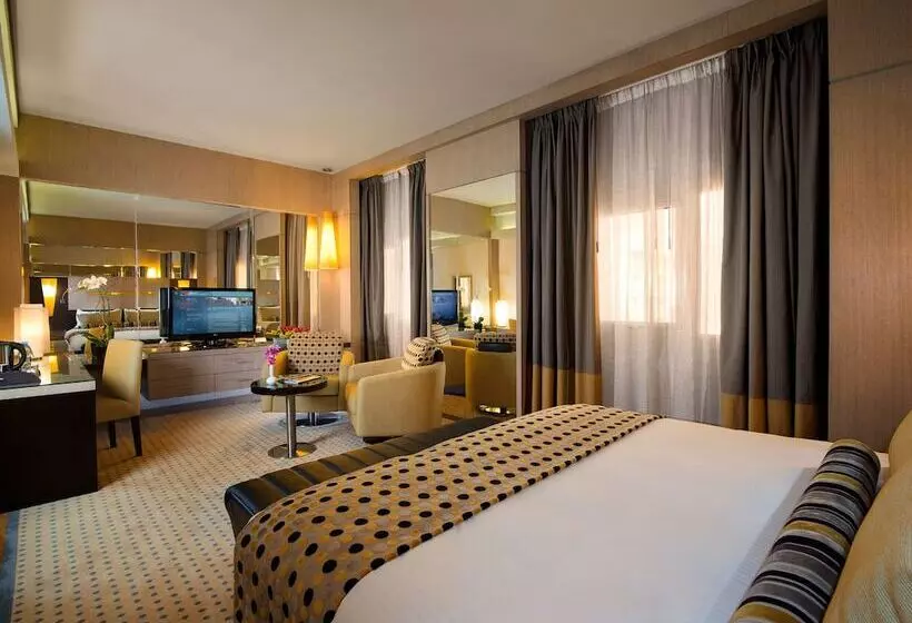 Time Grand Plaza Hotel, Dubai Airport