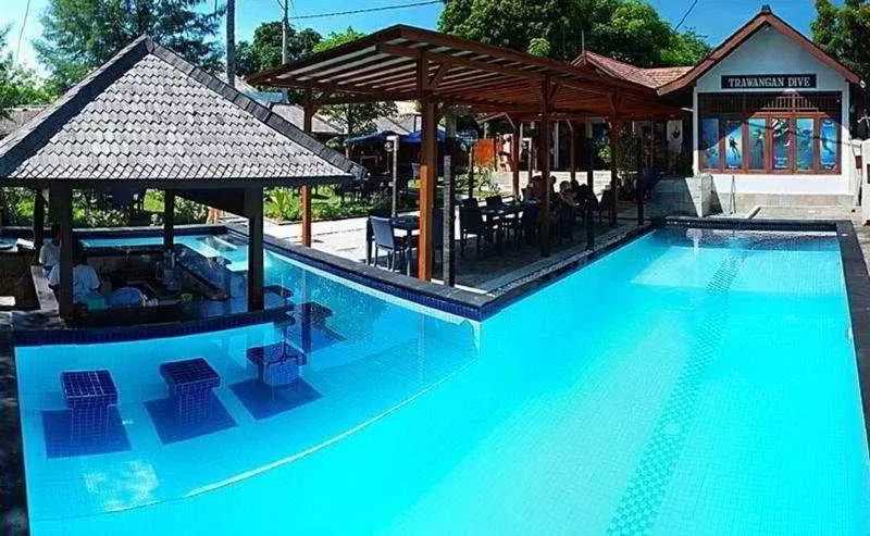 Отель Gili Divers