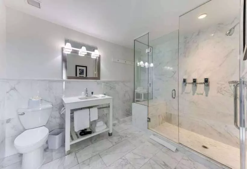 Vista Lic Hotel, Premier Collection By Best Western