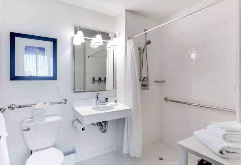 Vista Lic Hotel, Premier Collection By Best Western