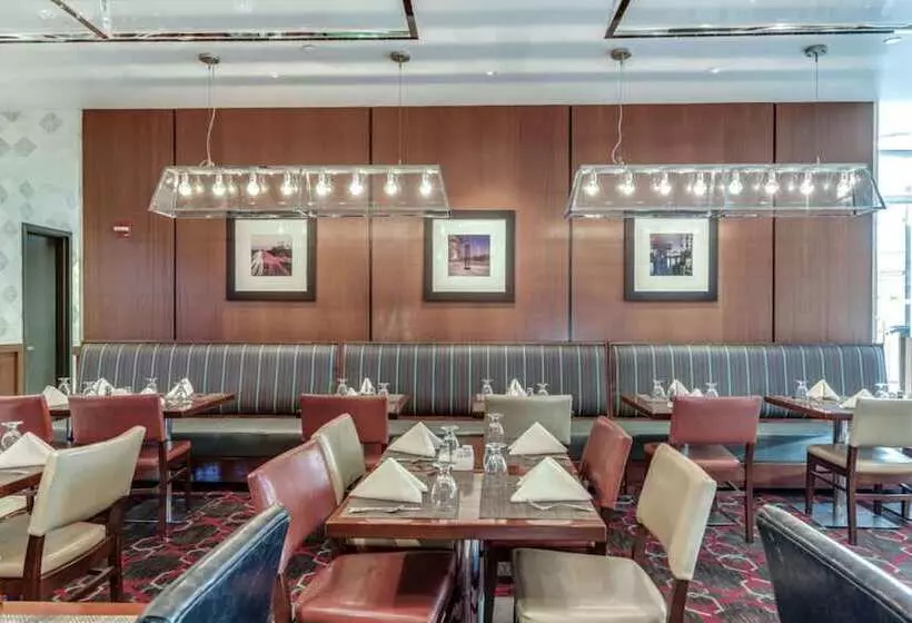 Vista Lic Hotel, Premier Collection By Best Western