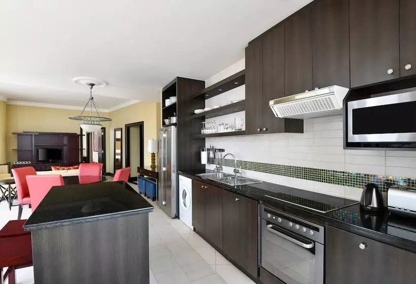 Marriott Marquis City Center Doha Hotel