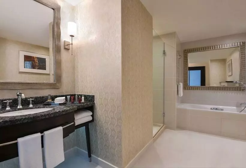 Marriott Marquis City Center Doha Hotel