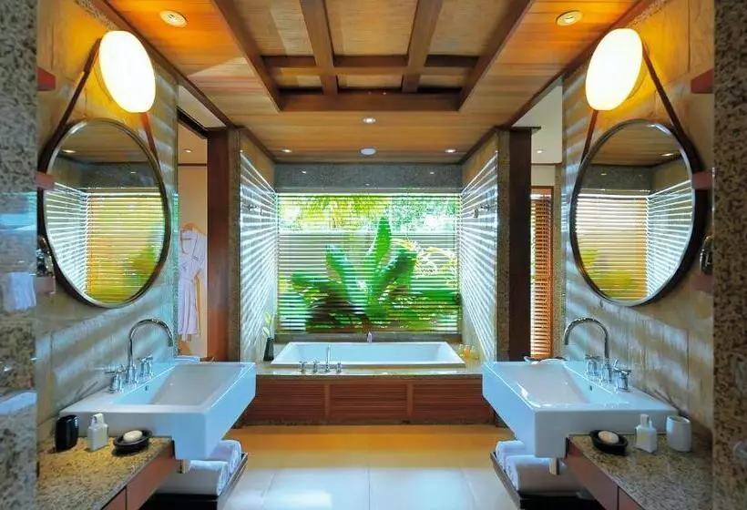 استراحتگاه Constance Ephelia