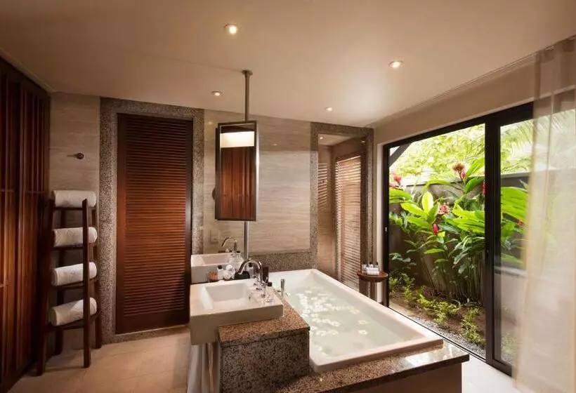 استراحتگاه Constance Ephelia