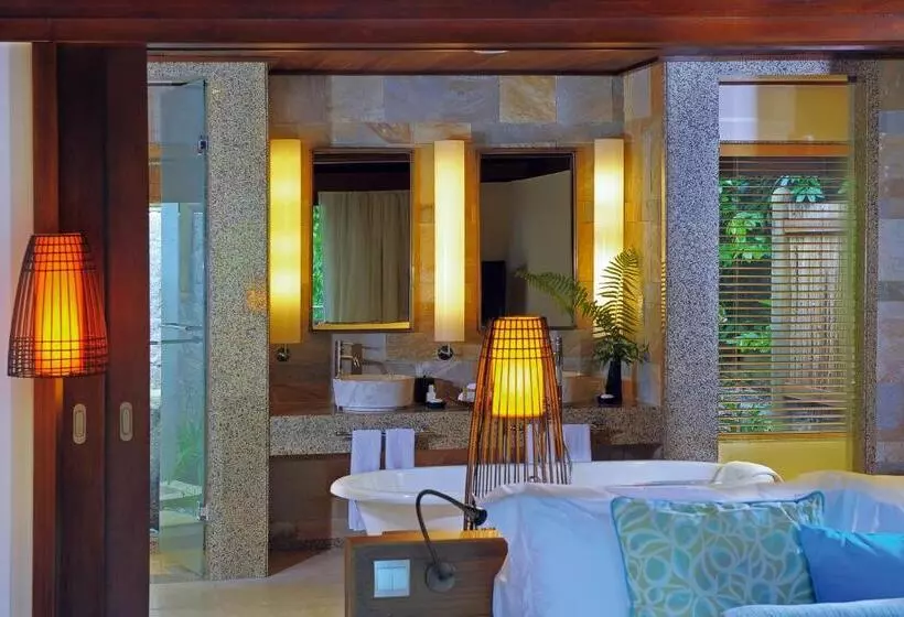 استراحتگاه Constance Ephelia