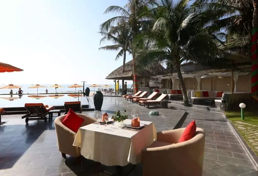 Unique Mui Ne Resort & Spa