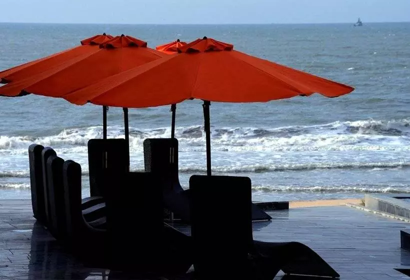Unique Mui Ne Resort & Spa