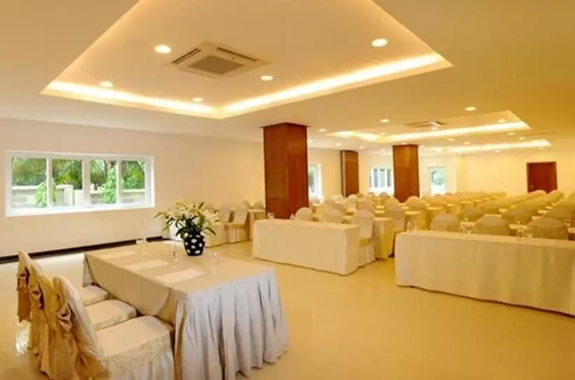 Unique Mui Ne Resort & Spa