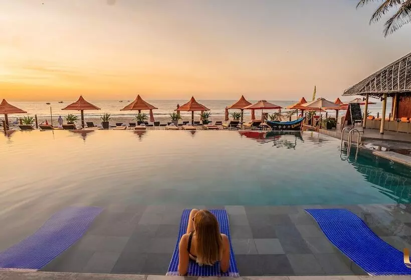 Unique Mui Ne Resort & Spa