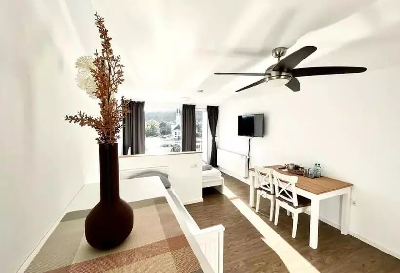 Aparthotel Peerless Dine