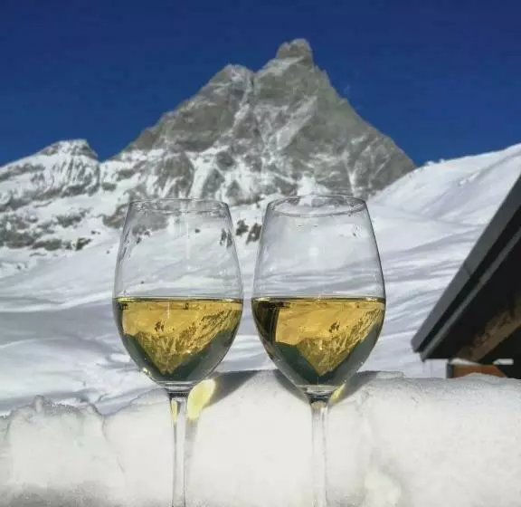 Aamiaismajoitus (B&B) Au Coin Du Chateau