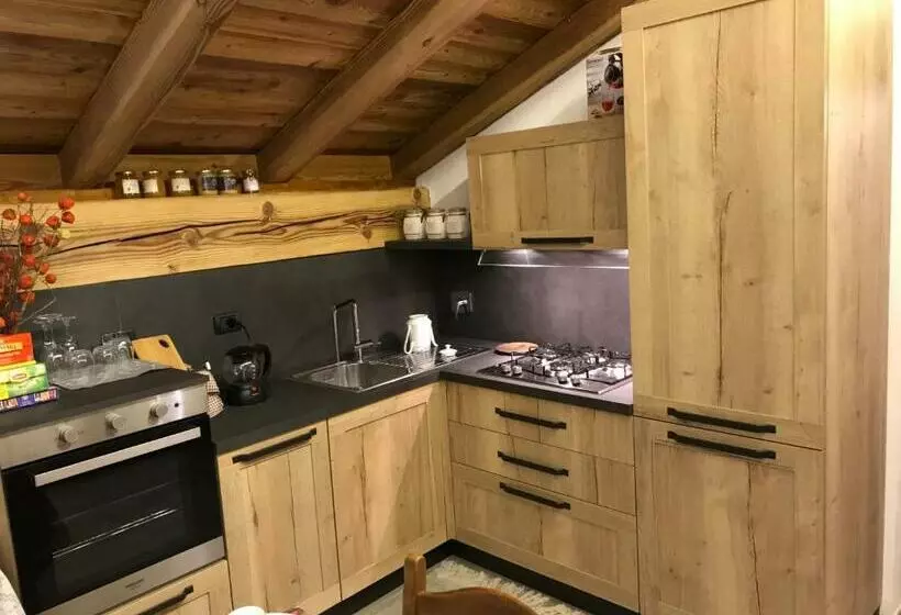 Aamiaismajoitus (B&B) Au Coin Du Chateau