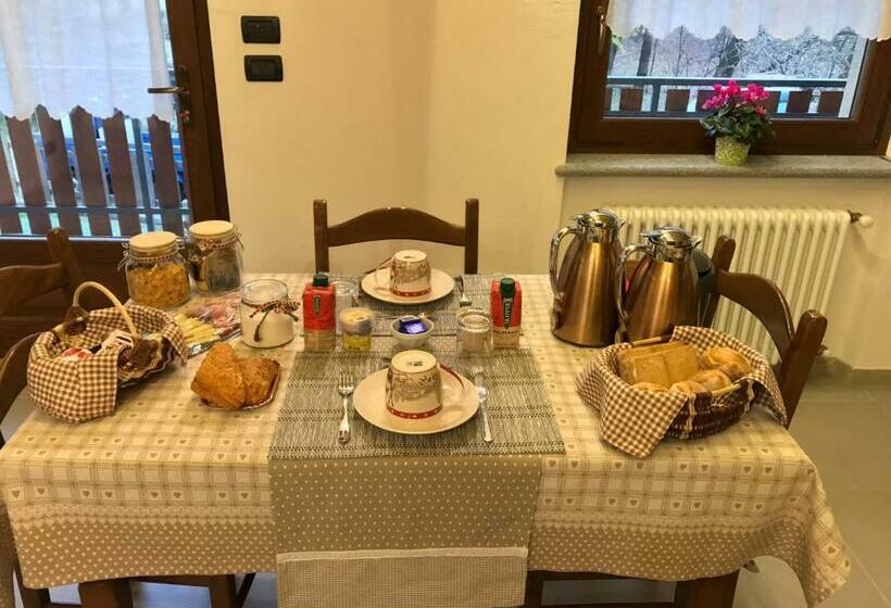 住宿加早餐  Au Coin Du Chateau