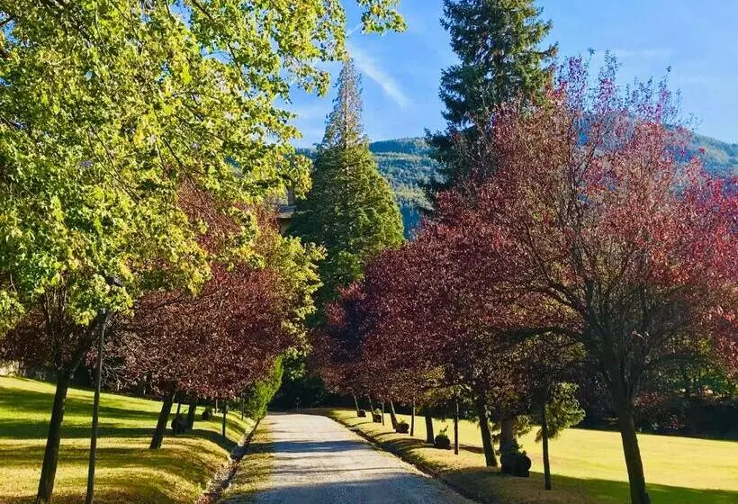 Aamiaismajoitus (B&B) Au Coin Du Chateau