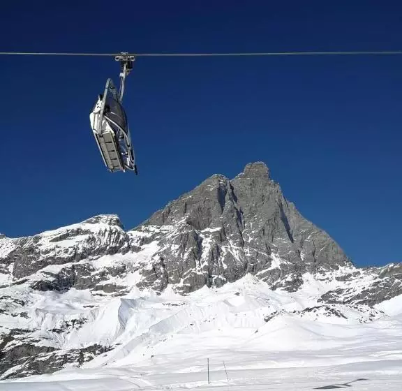 Aamiaismajoitus (B&B) Au Coin Du Chateau