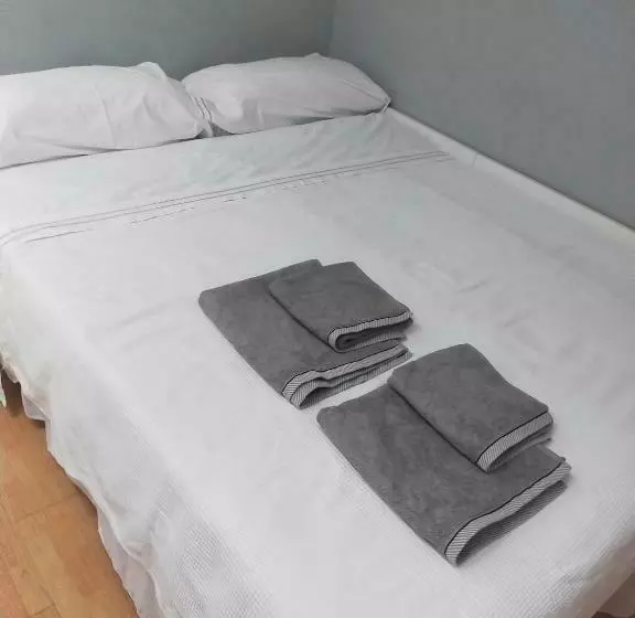 Aamiaismajoitus (B&B) Benalmadena ,apartamento Estudio Primera Línea De Playa