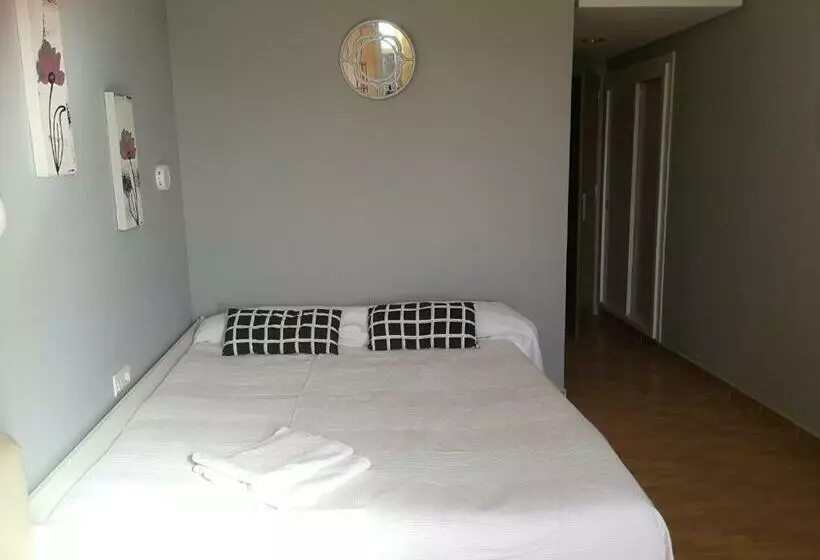 Aamiaismajoitus (B&B) Benalmadena ,apartamento Estudio Primera Línea De Playa