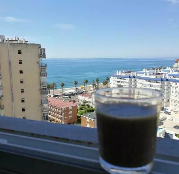 Aamiaismajoitus (B&B) Benalmadena ,apartamento Estudio Primera Línea De Playa